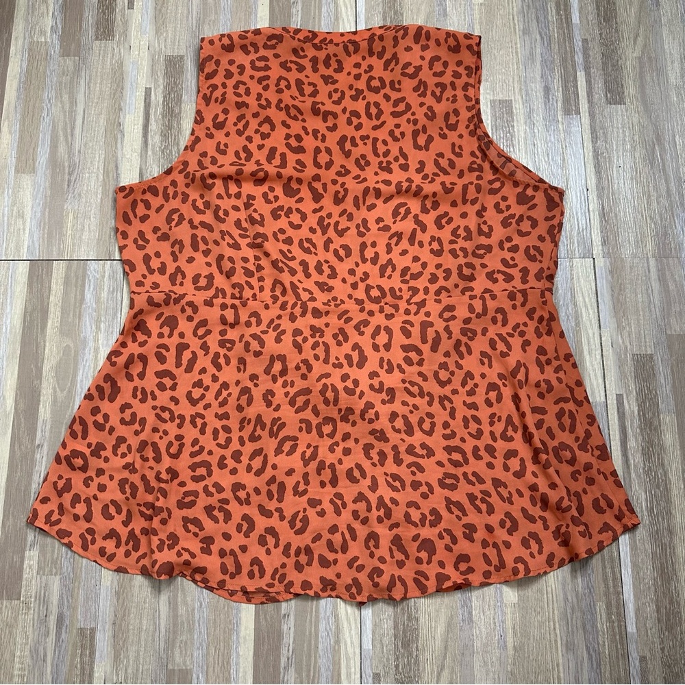 Torrid Orange Leopard Print Blouse - Picture 9 of 9